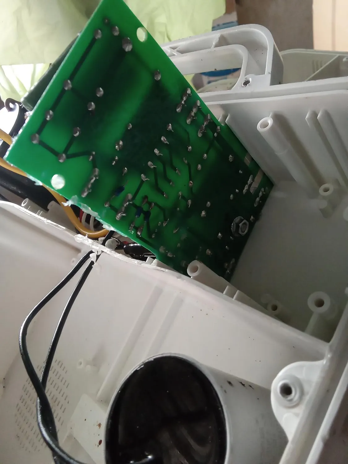 Gemi E220 Elettrificatore Recinto Elettrico 220V 5 km