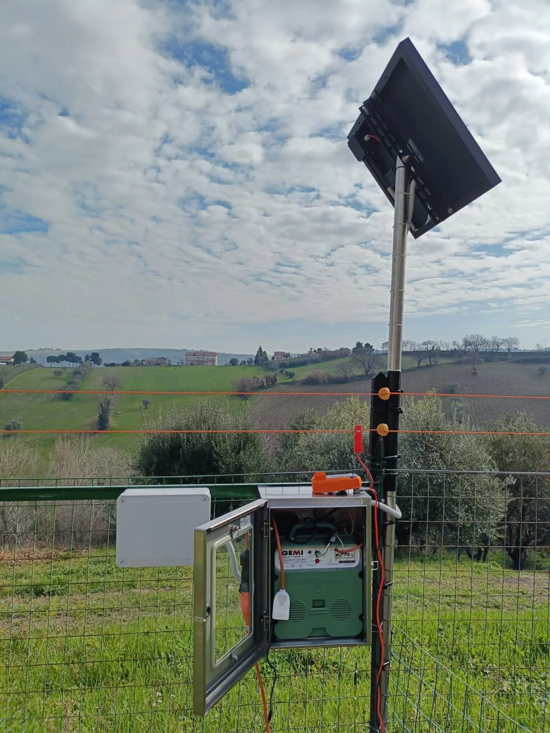 Gemi Elettrificatore B/12 Recinto Elettrico Solare 50W