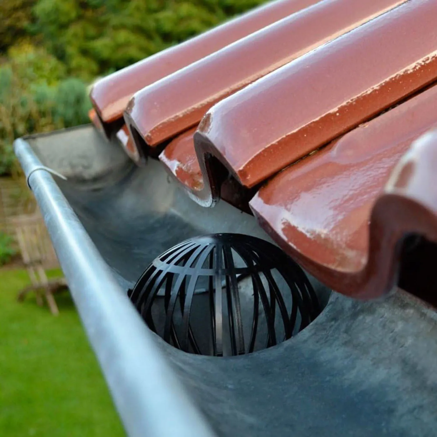 La Ventilazione Parafoglie Adattabile per Grondaia