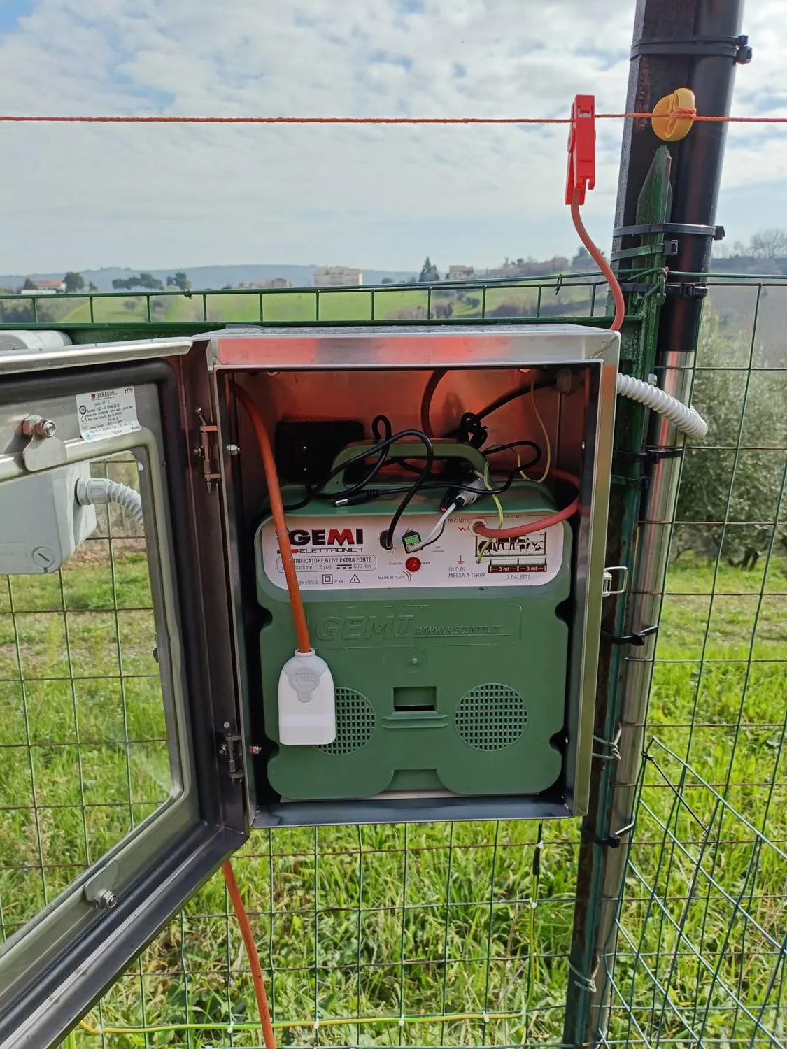 Gemi Elettrificatore B/12 Recinto Elettrico Solare 50W