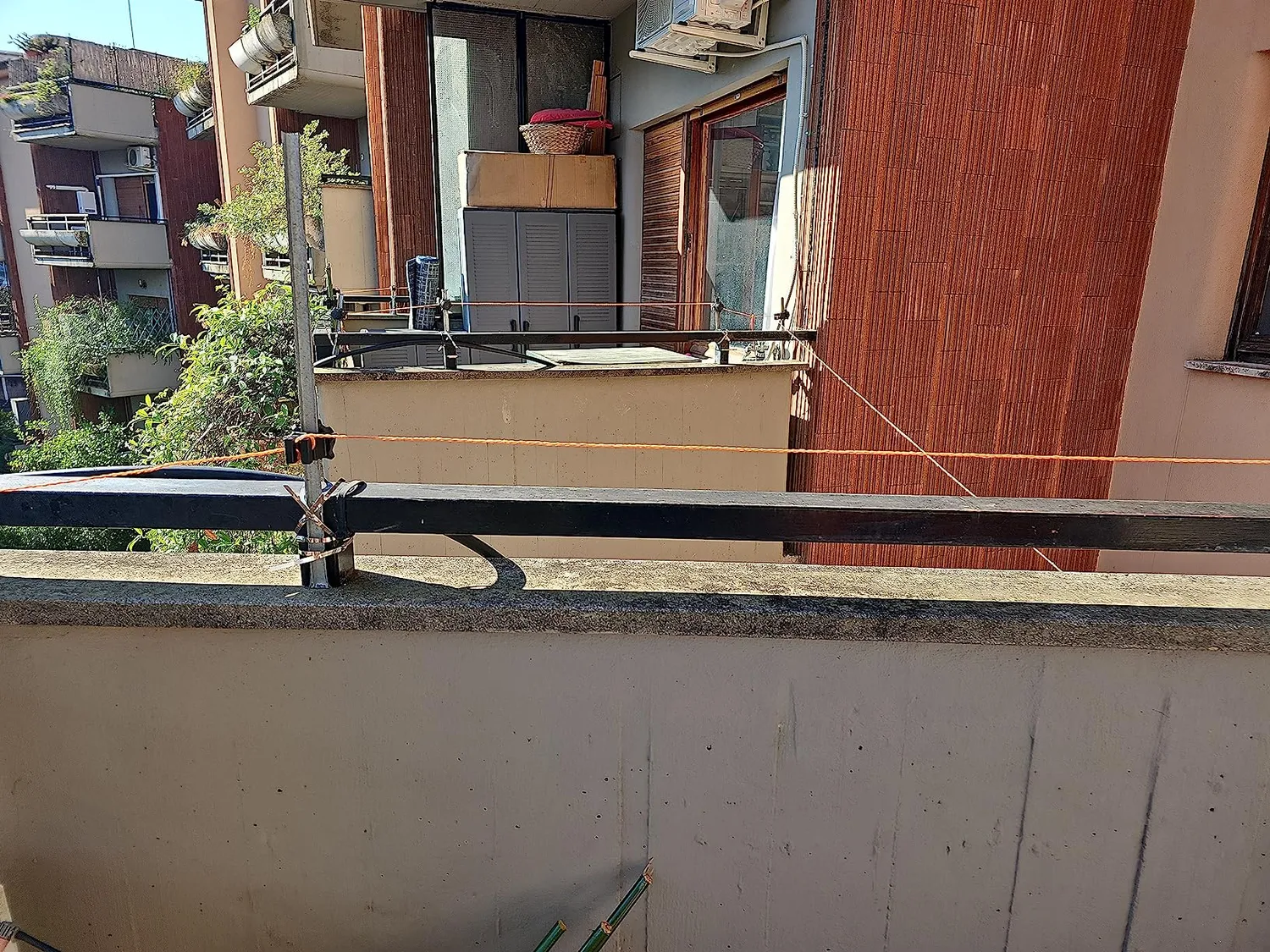 Gemi E220 Elettrificatore Recinto 220V 5 km 10000V 5J